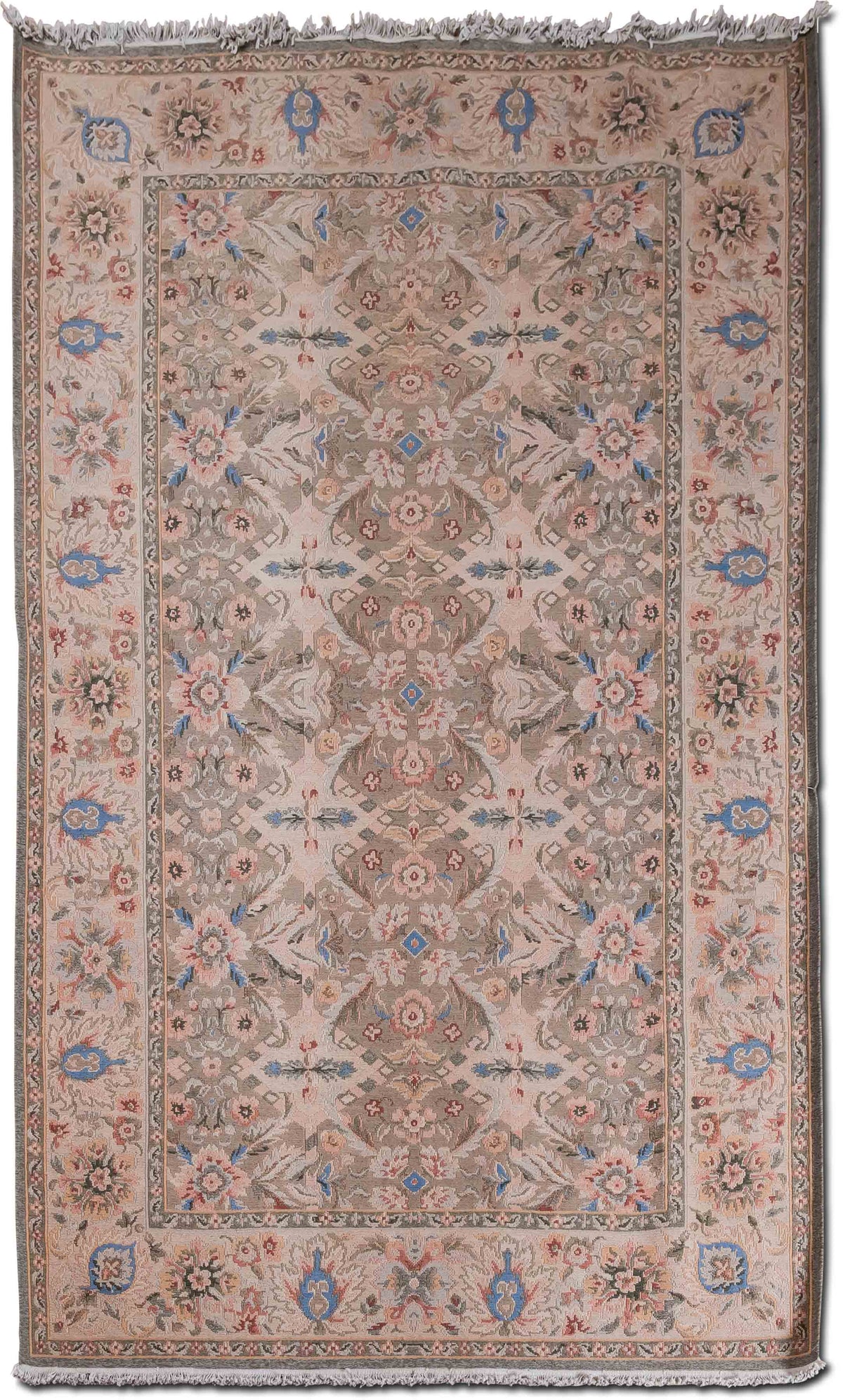Floral Medallion Cream & Blue — Hand-Knotted Wool Rug, 8′6″ × 5′